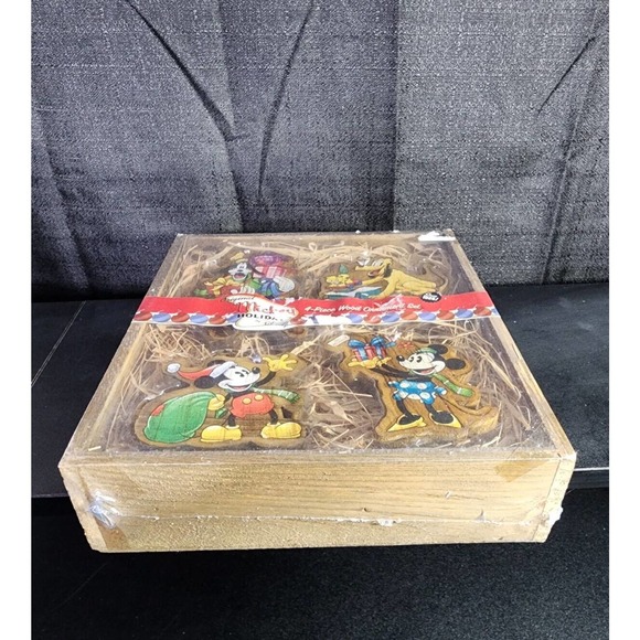 Original Disney MICKEY MOUSE WOOD Christmas Ornament Set - 4Piece NIB Vintage - Picture 8 of 8